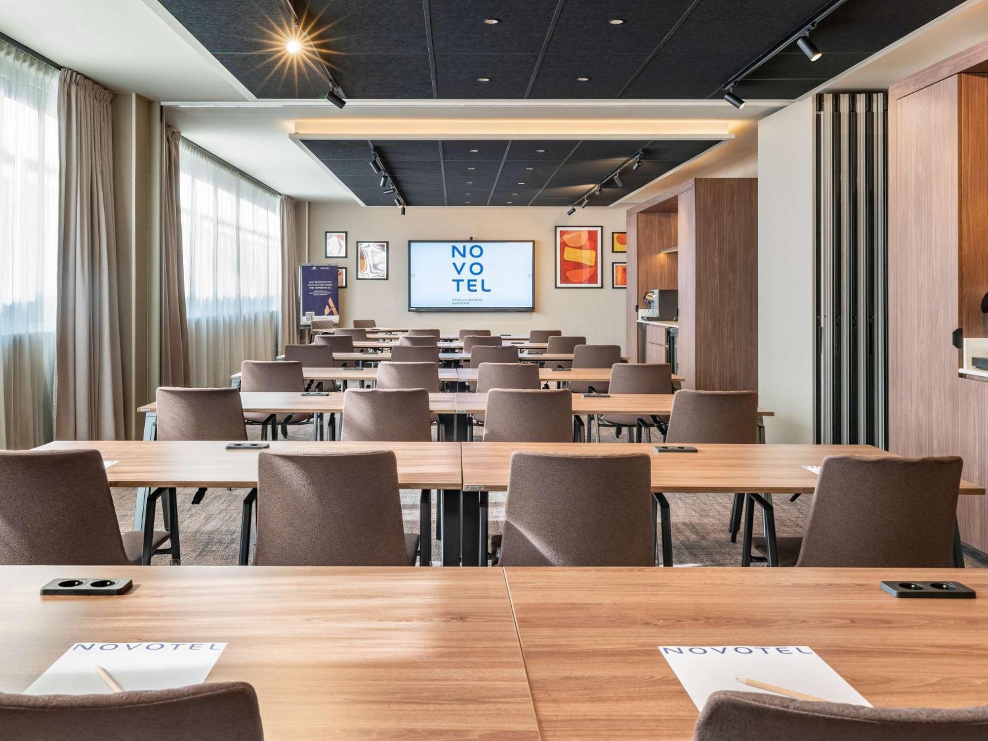 Novotel Paris La Defense Nanterre Extérieur photo